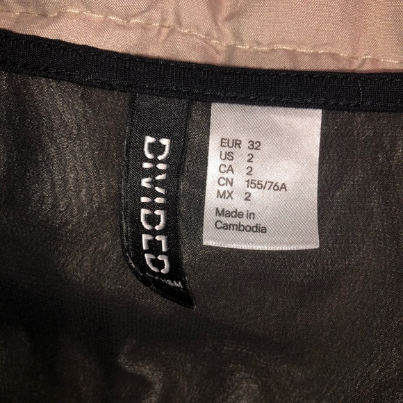 H&M Divided Orange Bow Top 2 - Picture 3 of 5